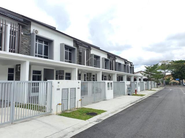 Dato Onn Mutiara Indah 3 Double Storey Terrace House For Rent 1