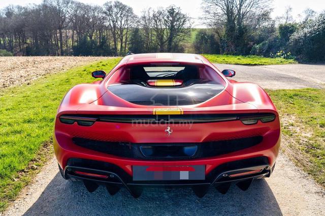 2023 Ferrari 296 GTB MATTE RED CARBON PACK JBL 8K - 3