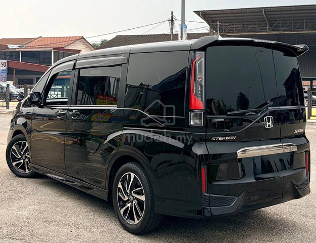 (2018)Honda STEPWAGON 1.5 FREE WRRTY.APPROVAL RATE - 4