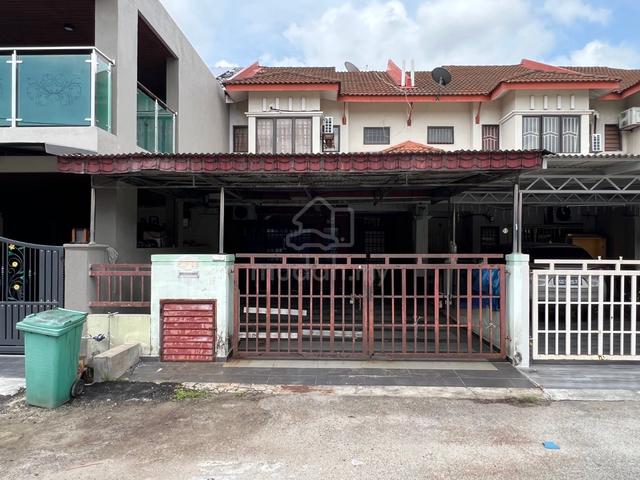 Termurah Double Storey Terrace House Bandar Puteri Klang 1