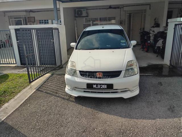 2002 Honda STREAM 2.0 RN3 (A) - 1