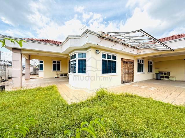 Corner Lot 1.5 Storey Terrace House Taman Setia Jaya 1