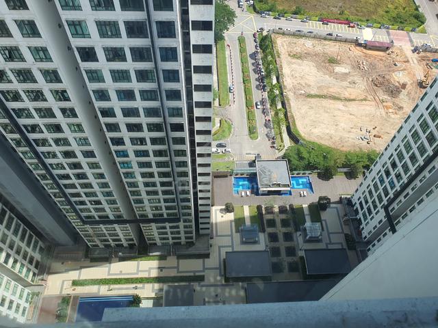 D'Summit Residences 1