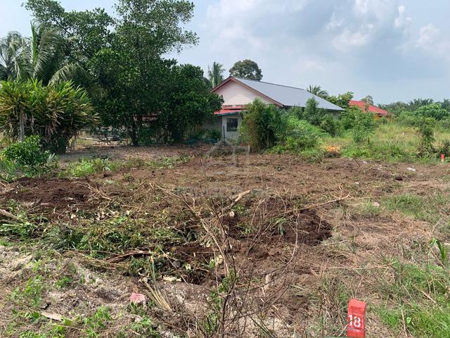 Tanah End Lot Olak Lempit 1