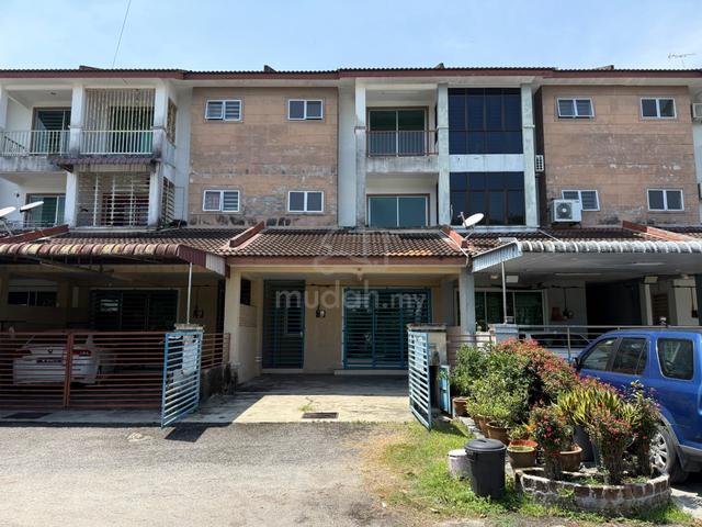 2.5 Storey House 5r4br 3000sf Partial Furnish Aulong Kamunting Taiping 1