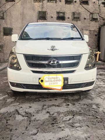 Hyundai Grand Starex 2.5 (A) - 1