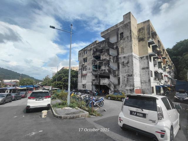 Flat Taman Gertak Sanggul 1