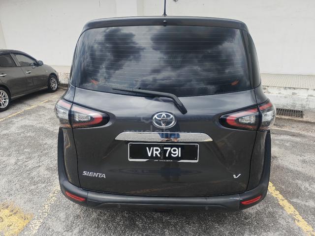 2016 Toyota SIENTA 1.5 V (A) - 4