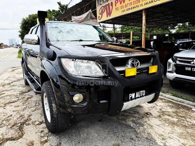 Toyota HILUX 2.5(A)VIGO D/C G D4D 4spd 4X4 pickups - 4