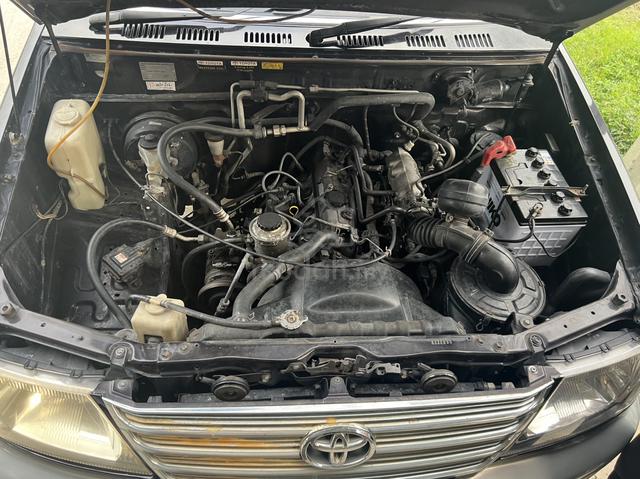 2004 Toyota UNSER 1.8 LGX (M) - 5