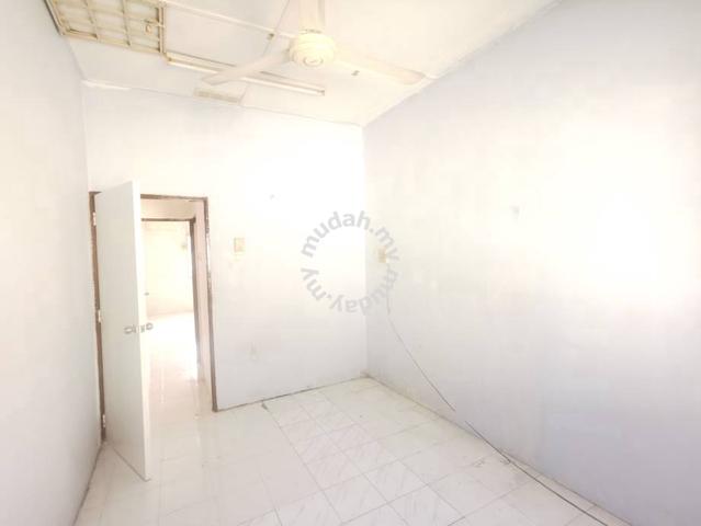 FREEHOLD-Double Storey_jalan Sungai Keramat 33 Taman Klang Utama 4