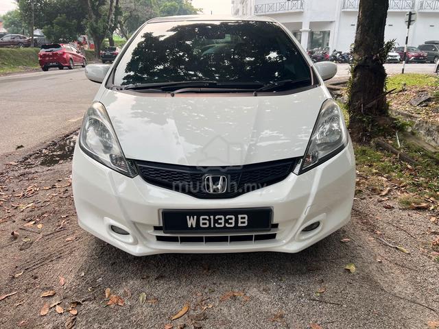 2013 Honda JAZZ 1.5 S FACELIFT (A)owner car - 1