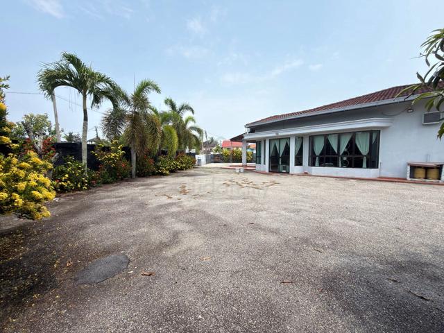 Single Storey Bungalow, Taman Peranginan Mutiara, Port Dickson 1