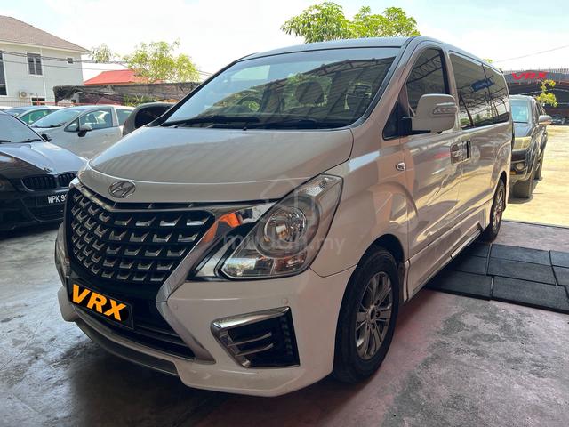 2017 Hyundai GRAND STAREX 2.5A ROYALE - 2