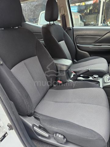 (FULL LOAN)2019 Mitsubishi TRITON 2.4 VGT A/T (A) - 4