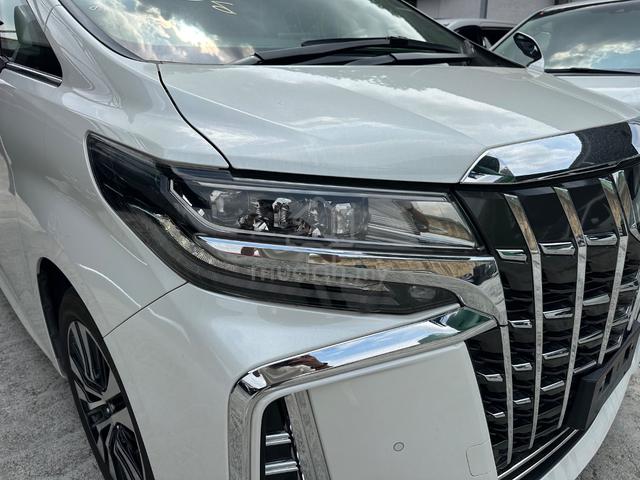 Low Mileage 2021 Toyota ALPHARD 2.5 SC - 2