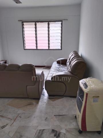 Flat PKNS Seksyen 7 Shah Alam 1