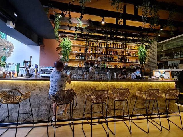 First floor bistro & cafe shop for rent at Section 17,Petaling Jaya,PJ 1