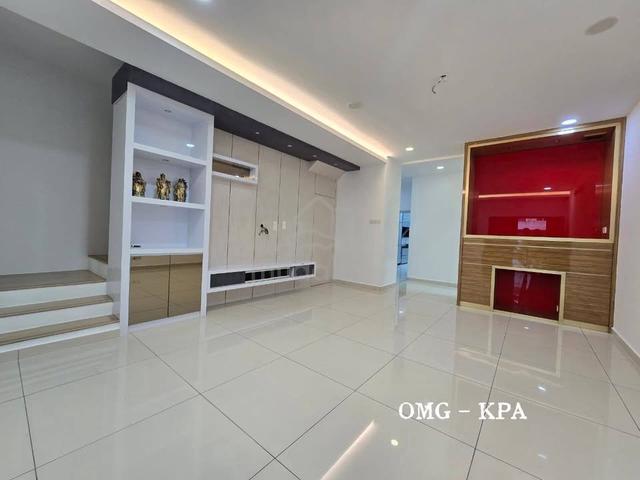 Bandar Bukit Raja Saron Klang 2 Storey House Renovated For Sale 1