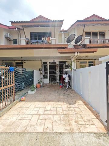 Ground Floor Townhouse Taman Balakong Jaya Seri Kembangan 1