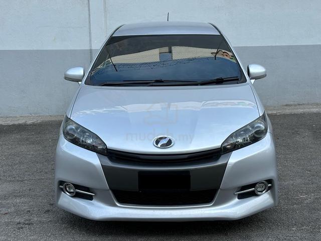 Toyota WISH 1.8 S (A) - 3