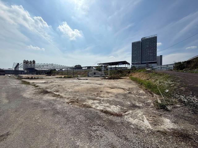 Sungai Buloh Main Road Commercial Land 1