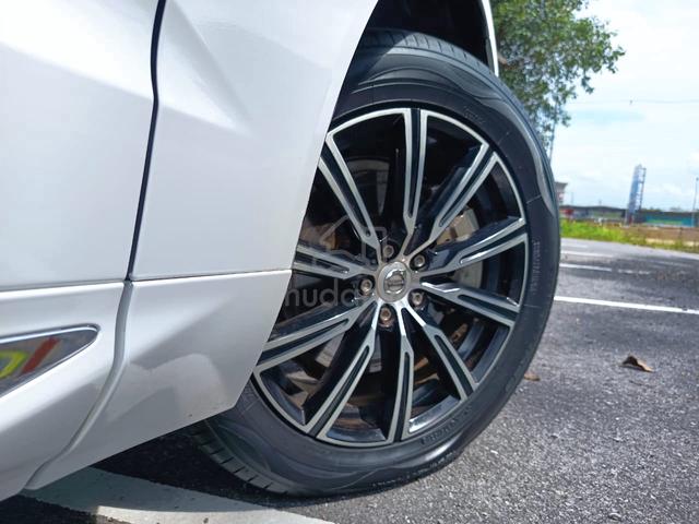 2019 Volvo XC60 2.0 T8 INSCRIPTION PLUS (CKD) FSR - 5