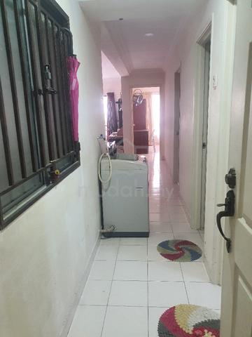Laman Midah 1