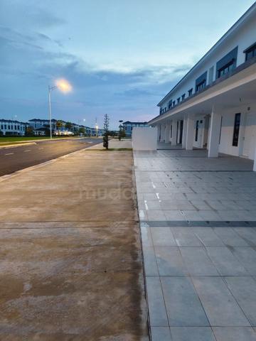 Townhouse / Eko Tropics Fieldsgate / Kota Masai / G&G / Upper Unit 1