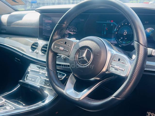 Offer!! 2019 Mercedes Benz E350 2.0 AMG LINE (A) - 4