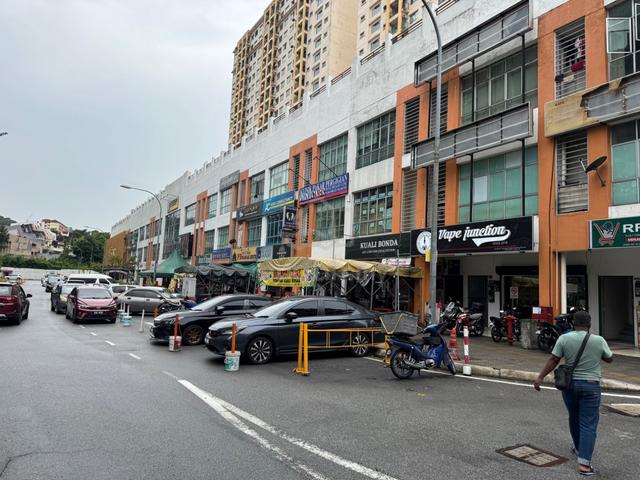 3 Storey Shop, Connaught Avenue, Cheras, Taman Connaught, Kuala Lumpur 1