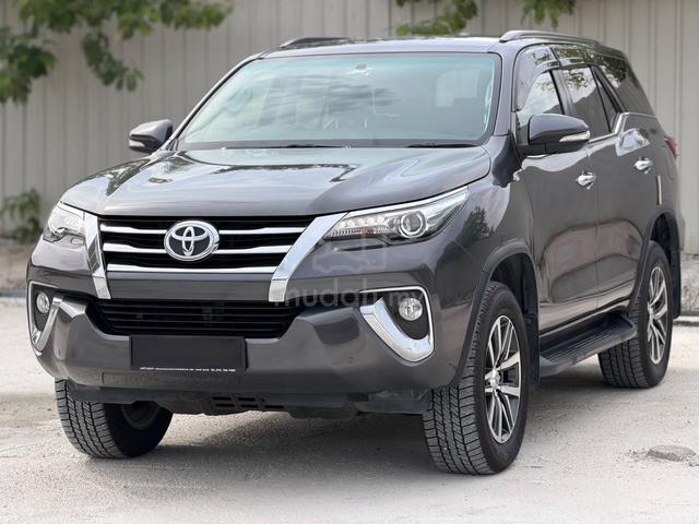 4x4 KING⭐NFL⭐P/BOOT⭐2017 Toyota FORTUNER 2.7 SRZ - 2