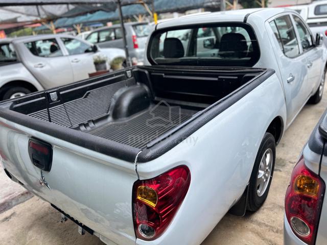Mitsubishi triton 2.5cc manual diesel 2009 - 3