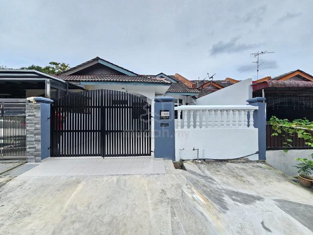 Single Storey Fully Renovated, Taman Senai Utama Johor 1