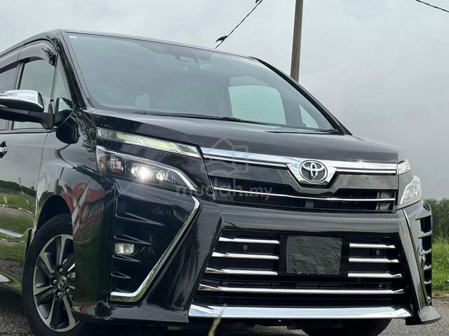 2019 Toyota VOXY 2.0 ZS KIRAMEKI II (A) - 2