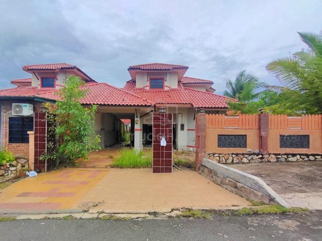Rumah Bungalow Corner Lot Taman Jengka Mahkota BELOW MARKET PRICEš„ 1