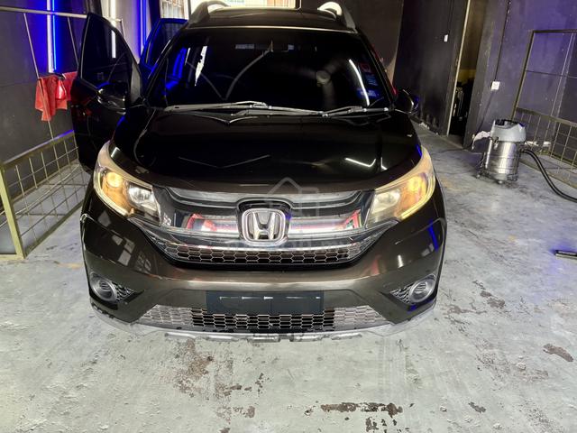 2017 Honda BR-V 1.5 E -- (A) - 4