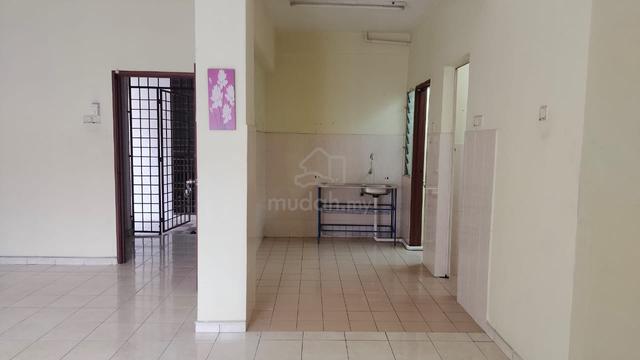 Selesa I-Resort Apartment 1