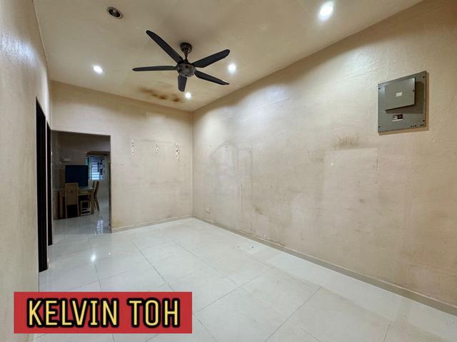 1 STOREY TERRACE LA 1547sf BASIC RENOVATED FACING GARDEN SUNGAI ARA 1