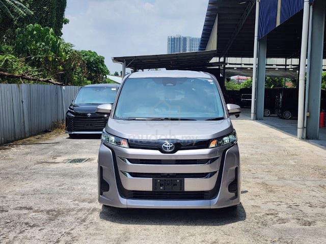 2023 Toyota NOAH 2.0 X - 2