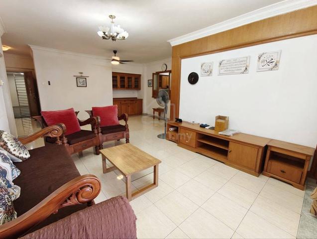 Lanai Gurney 1