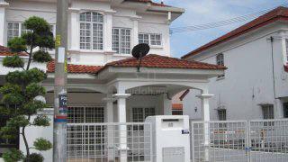 Sale Renovated Freehold 2 Storey End Lot Bandar Puteri Klang 1