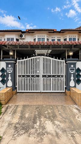 Johor Bahru Taman Pulai Indah Jalan PI L.M.Cost Double Storey House 1