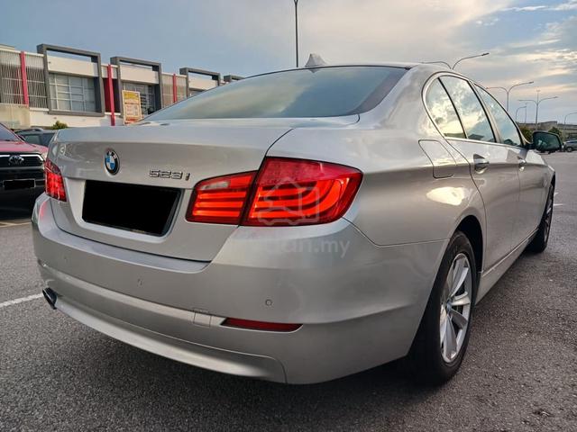 2011 Bmw 523i 2.5 (A) M-SPORT LIMOUSINE - 2