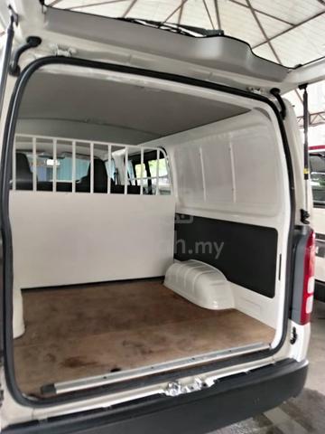 2020 Toyota HIACE 2.5 KDH200R SEMI PANEL (M) - 3