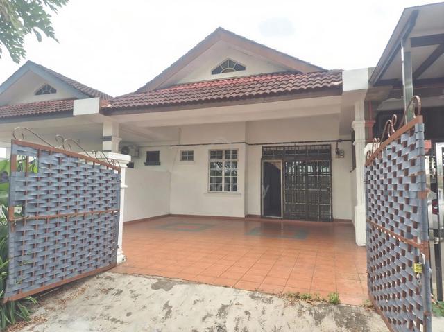 Taman Nusa Bestari 2 Skudai 22x75 Freehold Unblocked View 1