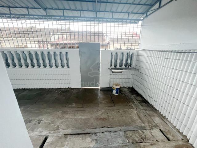 Taman Johor Jaya Teratai Single Storey @ Molek 1