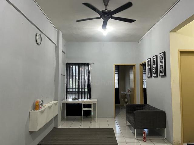 Room to rent 1