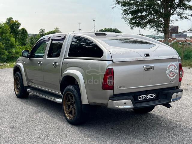 2010 Isuzu D-MAX 2.5 4x2 REAR CANOPY (M) - 4