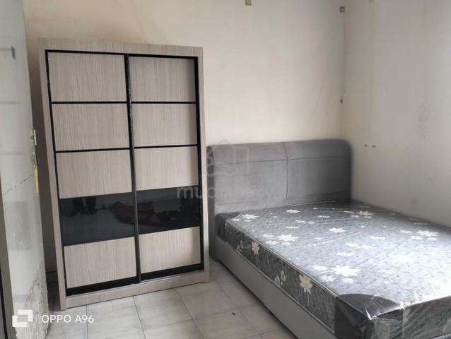 Taman Abad Room For Rent 坡地房 1